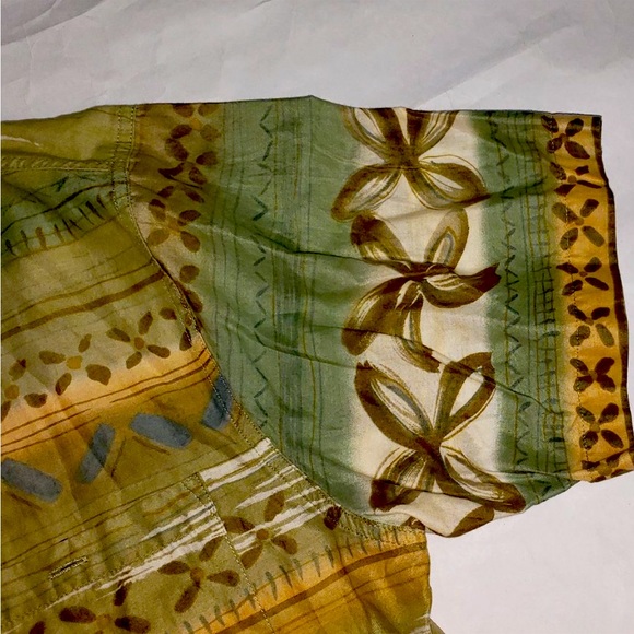 The Territory Ahead Hawaiian/Aztec  Sz M - Picture 7 of 7